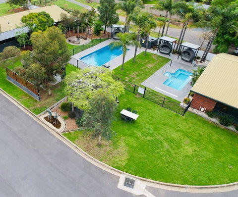 Federation Motor Inn - Your Accommodation 0