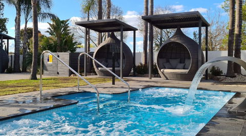 Federation Motor Inn - Your Accommodation 2