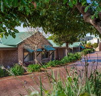 Quality Suites Banksia Gardens - Your Accommodation
