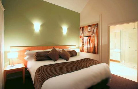 York Cove - Your Accommodation 2