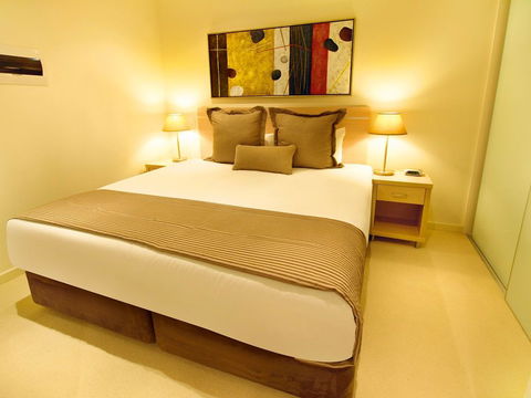 iStay Precinct - Your Accommodation 1