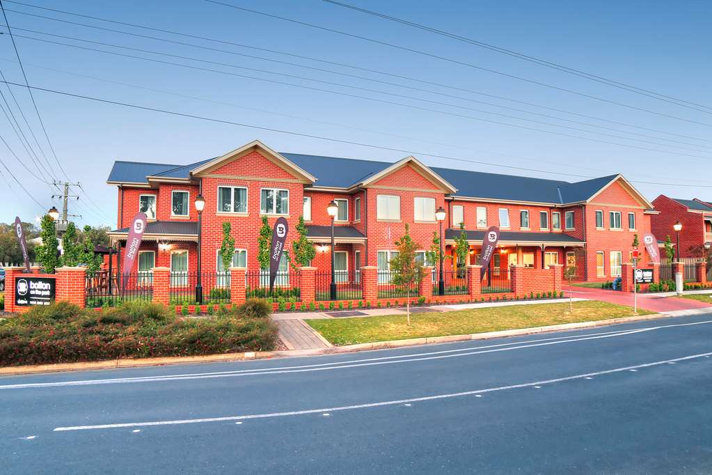 Ashmont NSW Your Accommodation