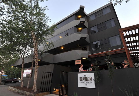 Townhouse Hotel, Wagga - Your Accommodation 1