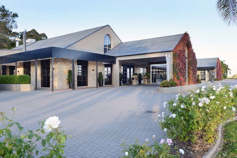 Powerhouse Hotel Tamworth by Rydges - Your Accommodation 1