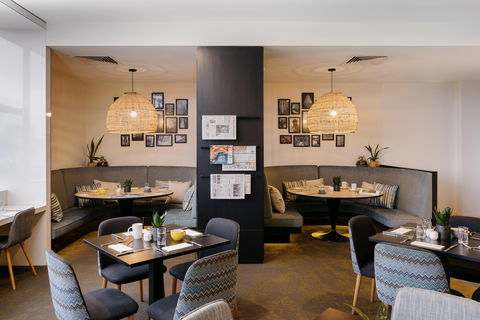 Voco Brisbane City Centre - Your Accommodation 11