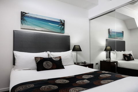 Central Holborn Apartments - Your Accommodation 1