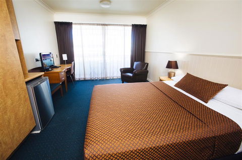 City Oasis Inn - Your Accommodation 2