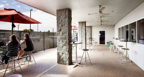 Dalrymple Motel - Your Accommodation 11