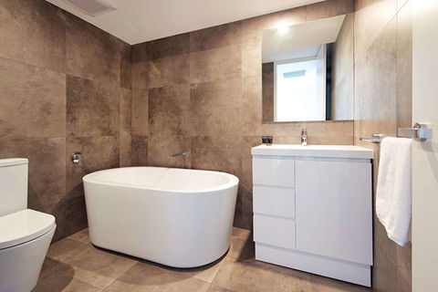 Veriu Camperdown - Your Accommodation 16