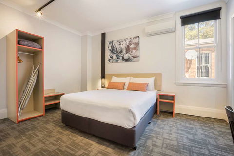 Nightcap At Regents Park Hotel - Your Accommodation 2