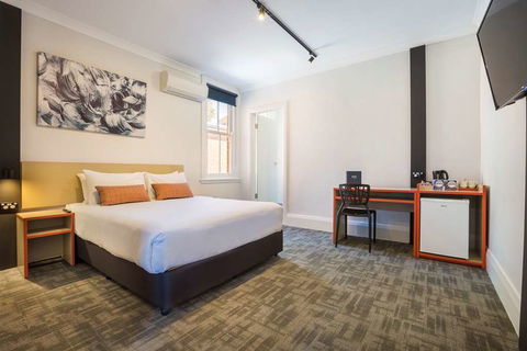 Nightcap At Regents Park Hotel - Your Accommodation 3
