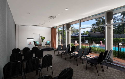 Rydges Bankstown - Your Accommodation 9