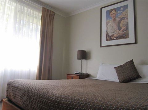 Forrest Hotel & Apartments - Your Accommodation 7