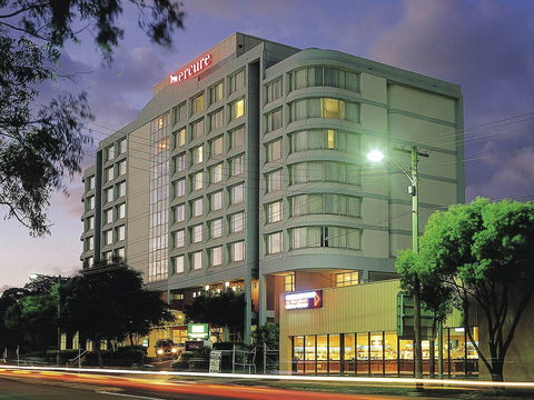 Mercure Hotel Parramatta - Your Accommodation 0