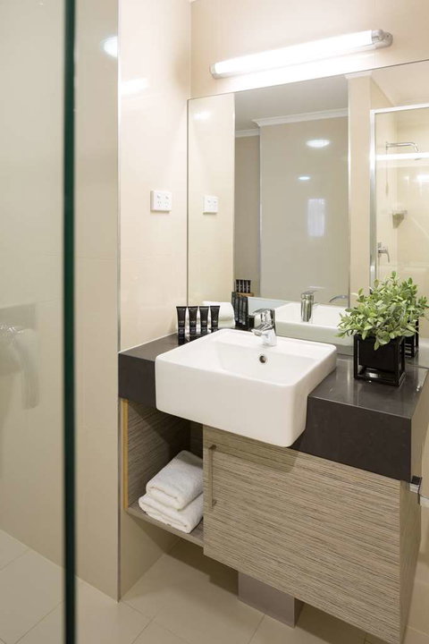 H on Smith Hotel - Your Accommodation 7