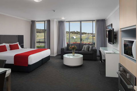 Rydges Mount Panorama Bathurst - Your Accommodation 0