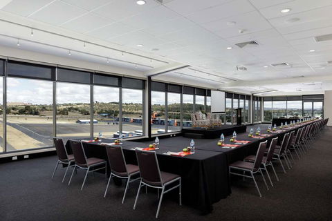 Rydges Mount Panorama Bathurst - Your Accommodation 8
