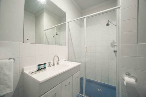Franklin Central Apartments - Your Accommodation 1