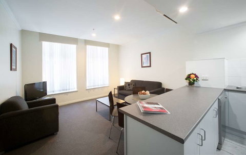 Franklin Central Apartments - Your Accommodation 2