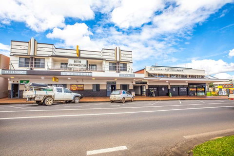 Atherton Hotel - Your Accommodation 0