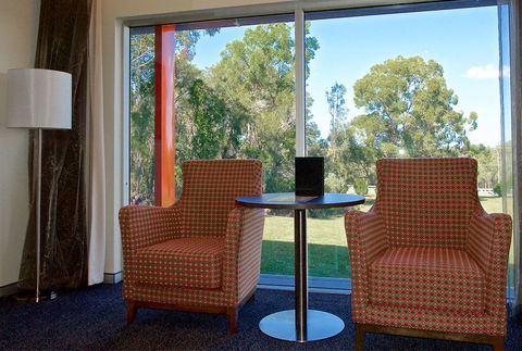 Alexandra Hills Hotel - Your Accommodation 2