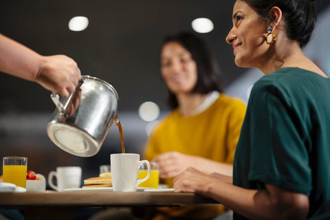 Holiday Inn Dandenong - Your Accommodation 11