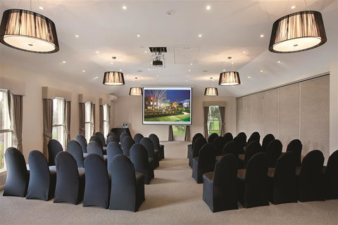 Best Western Plus The Buckingham Inn - Your Accommodation 5