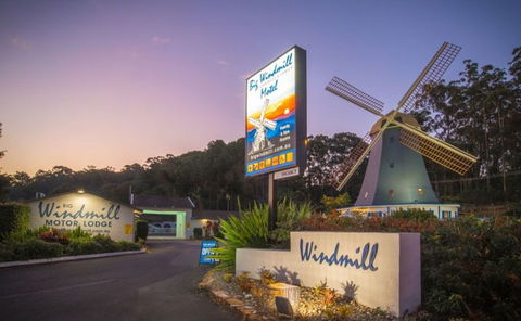 The Big Windmill Motor Lodge - Your Accommodation 0