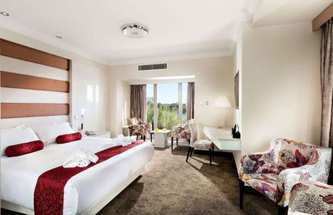 Swan River Hotel - Your Accommodation 7
