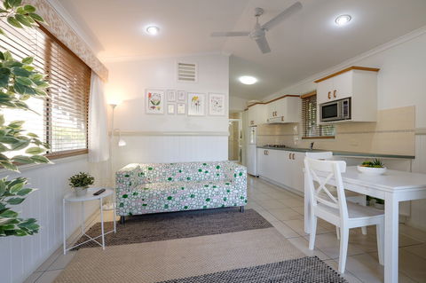 Barney Beach Accommodation Centre - Your Accommodation 6