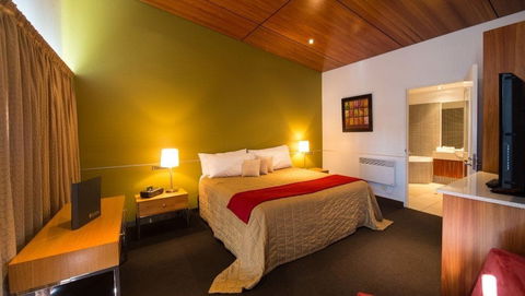 Tall Timbers - Your Accommodation 11