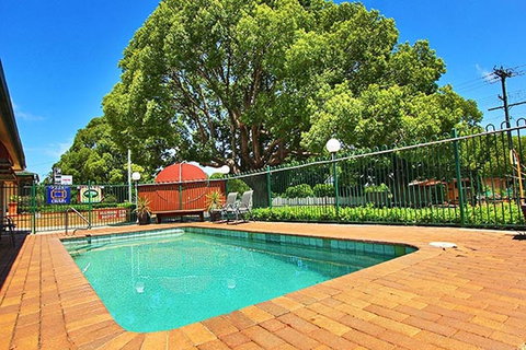 Garden City Motor Inn - Your Accommodation 1