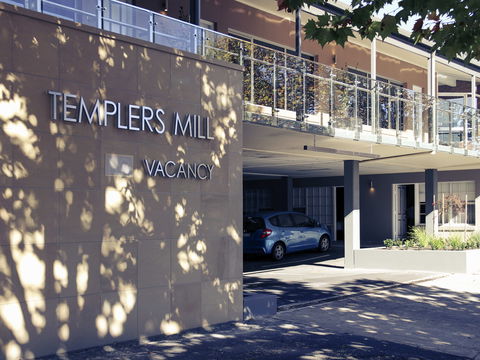 Mercure Orange - Your Accommodation 0