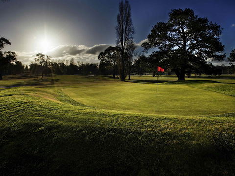 Mercure Orange - Your Accommodation 13