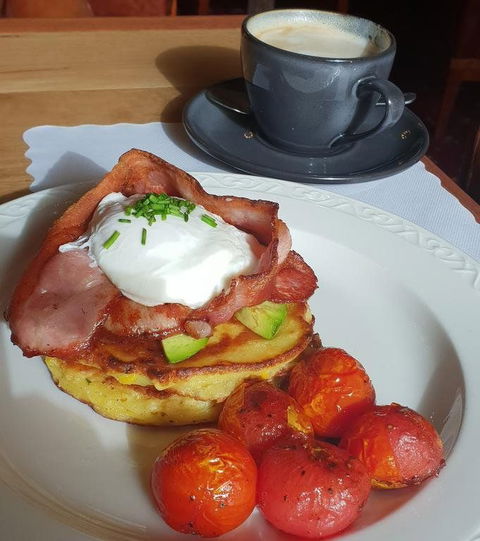 Black Gold Country Cabins and Motel - Your Accommodation 8