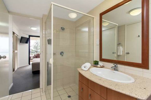 Mantra Coolangatta Beach - Your Accommodation 3