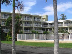 Cabarita Lake Apartments - Your Accommodation 0