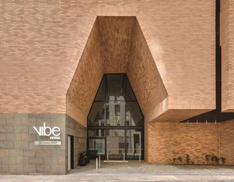 Vibe Hotel Sydney Darling Harbour - Your Accommodation 1