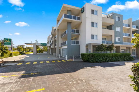 Quality Suites Pioneer Sands - Your Accommodation 2