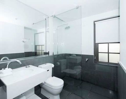 Peppers Gallery Hotel, Canberra - Your Accommodation 1