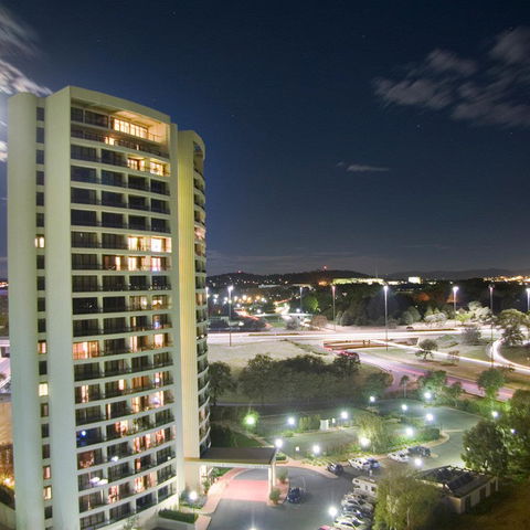 BreakFree Capital Tower - Your Accommodation 0