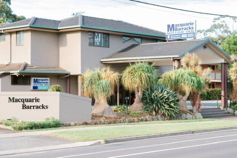 Macquarie Barracks Inn - Your Accommodation 0
