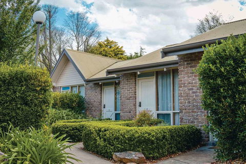 The Lodge by Haus - Your Accommodation 1