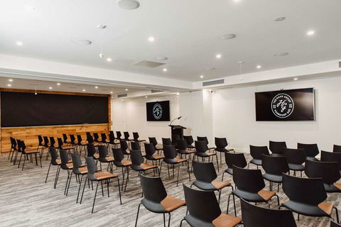 The Lodge by Haus - Your Accommodation 9