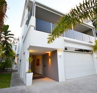Alex Beach House - Your Accommodation