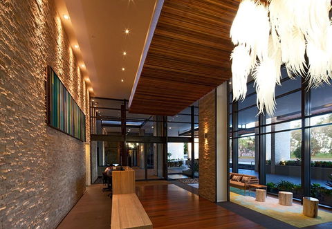 Oaks Mon Komo - Your Accommodation 1
