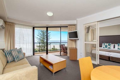 Mantra Coolangatta Beach - Your Accommodation 2