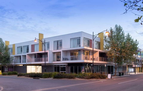 Mawson Lakes Hotel - Your Accommodation 1