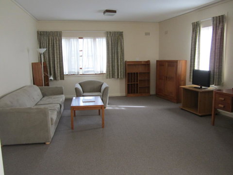 University House - ANU - Your Accommodation 39