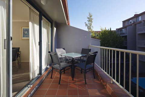 Pinnacle Apartments - Your Accommodation 5